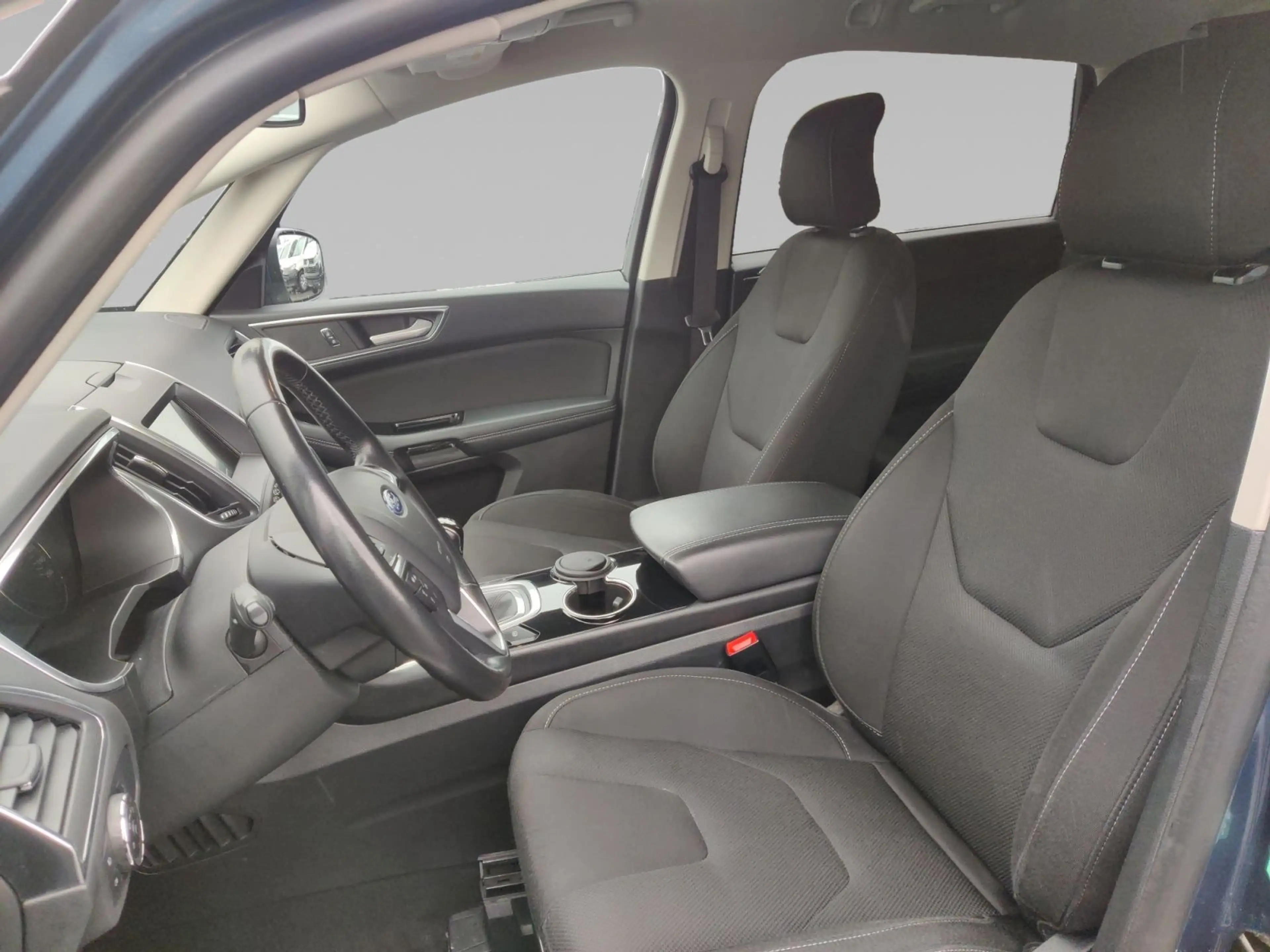Ford S-Max 2.0 Titanium AHK Navi Kamera — photo 12