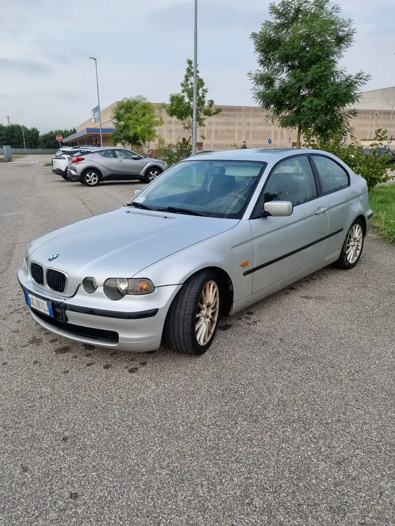 BMW 320 320td Compact City 150cv - 2