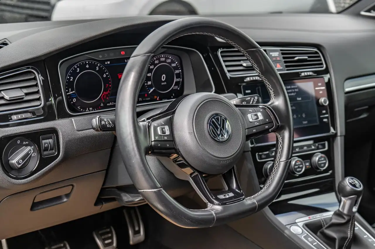 Volkswagen Golf R fotografie Volkswagen Golf R