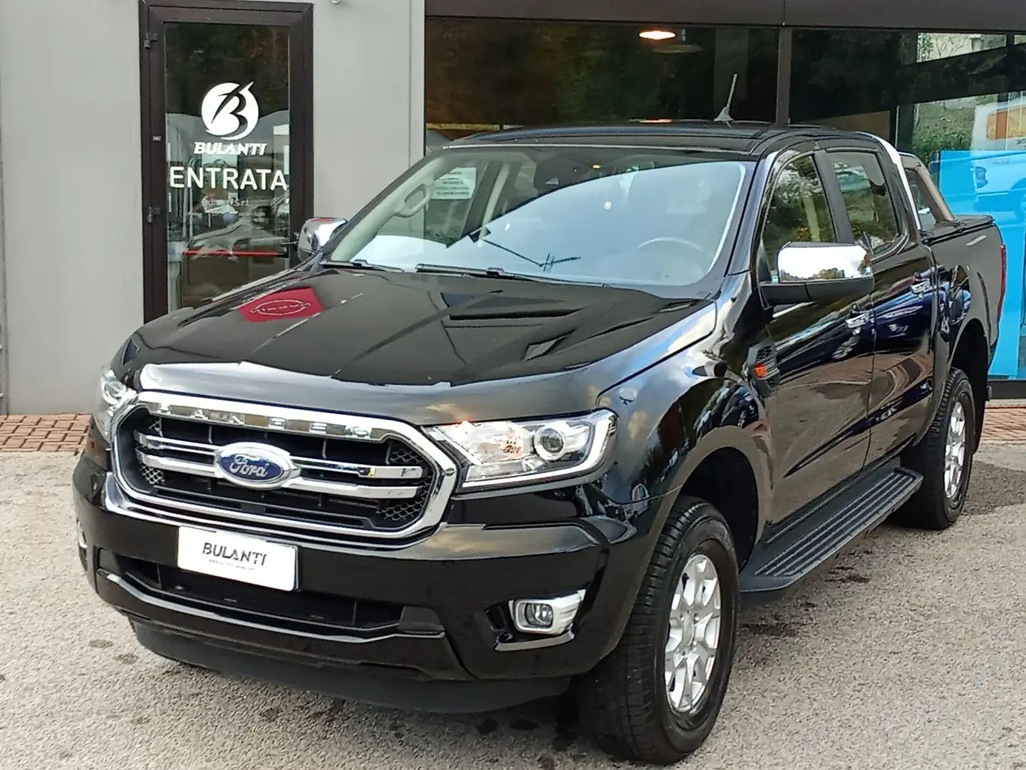 Ford Ranger Ranger VII 2019 2.0 tdci double cab XLT 170cv Zwart - 1