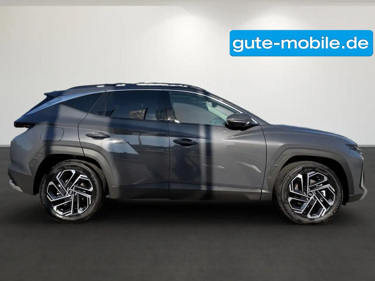 Hyundai TUCSON Prime Plug-In Hybrid 4WD 3
