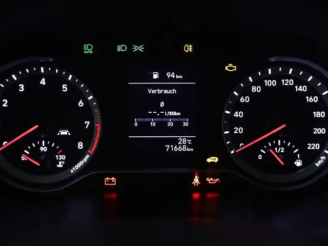 Hyundai I10 view 7