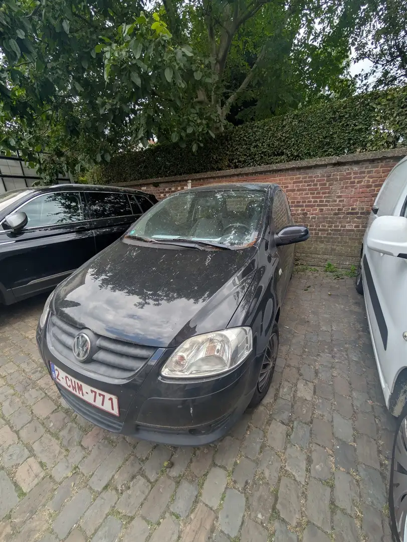 Volkswagen Fox 1.2i in the city - 1