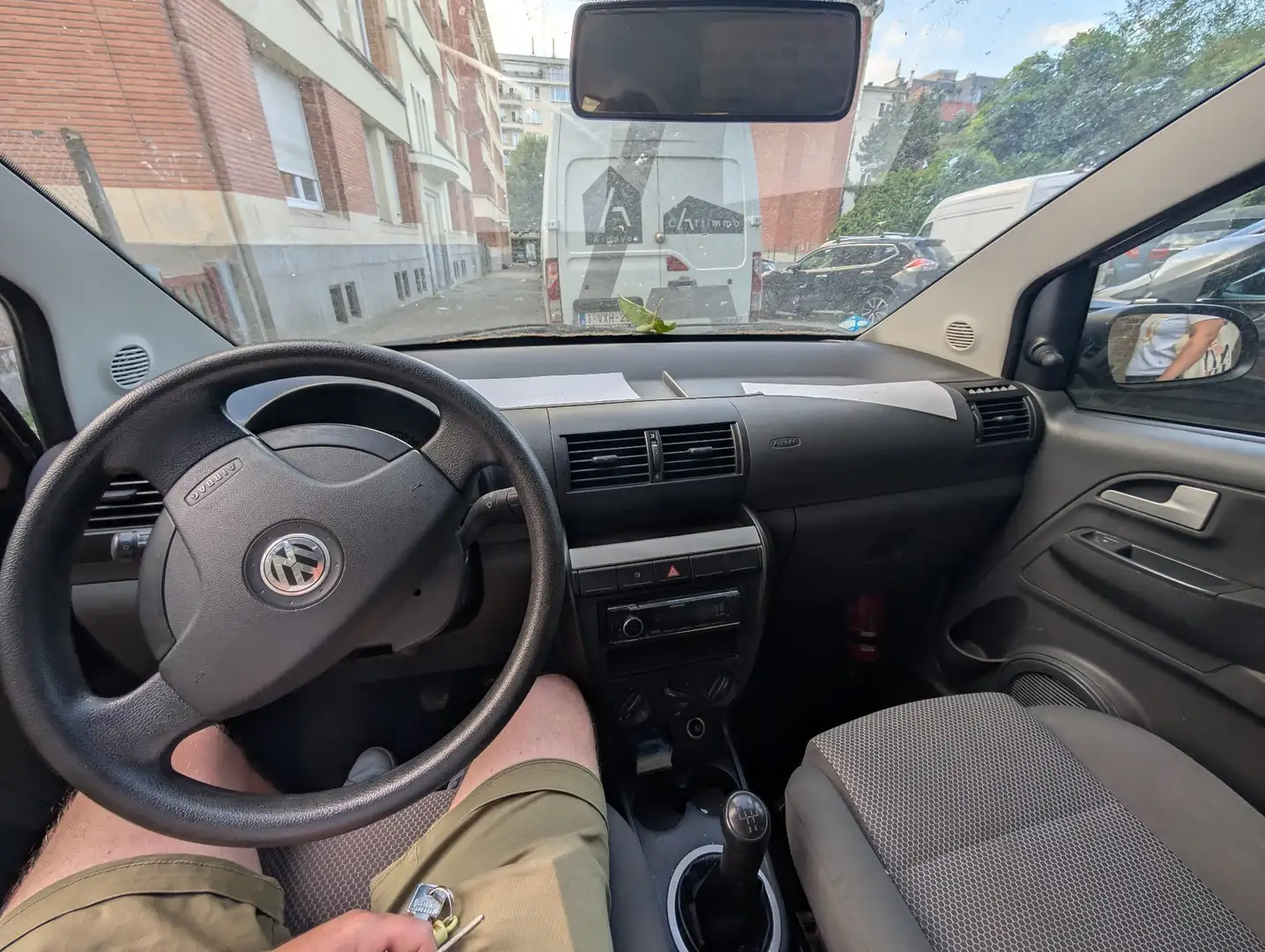 Volkswagen Fox 1.2i in the city - 2