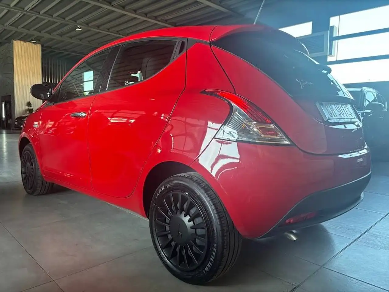 Lancia Ypsilon 2023