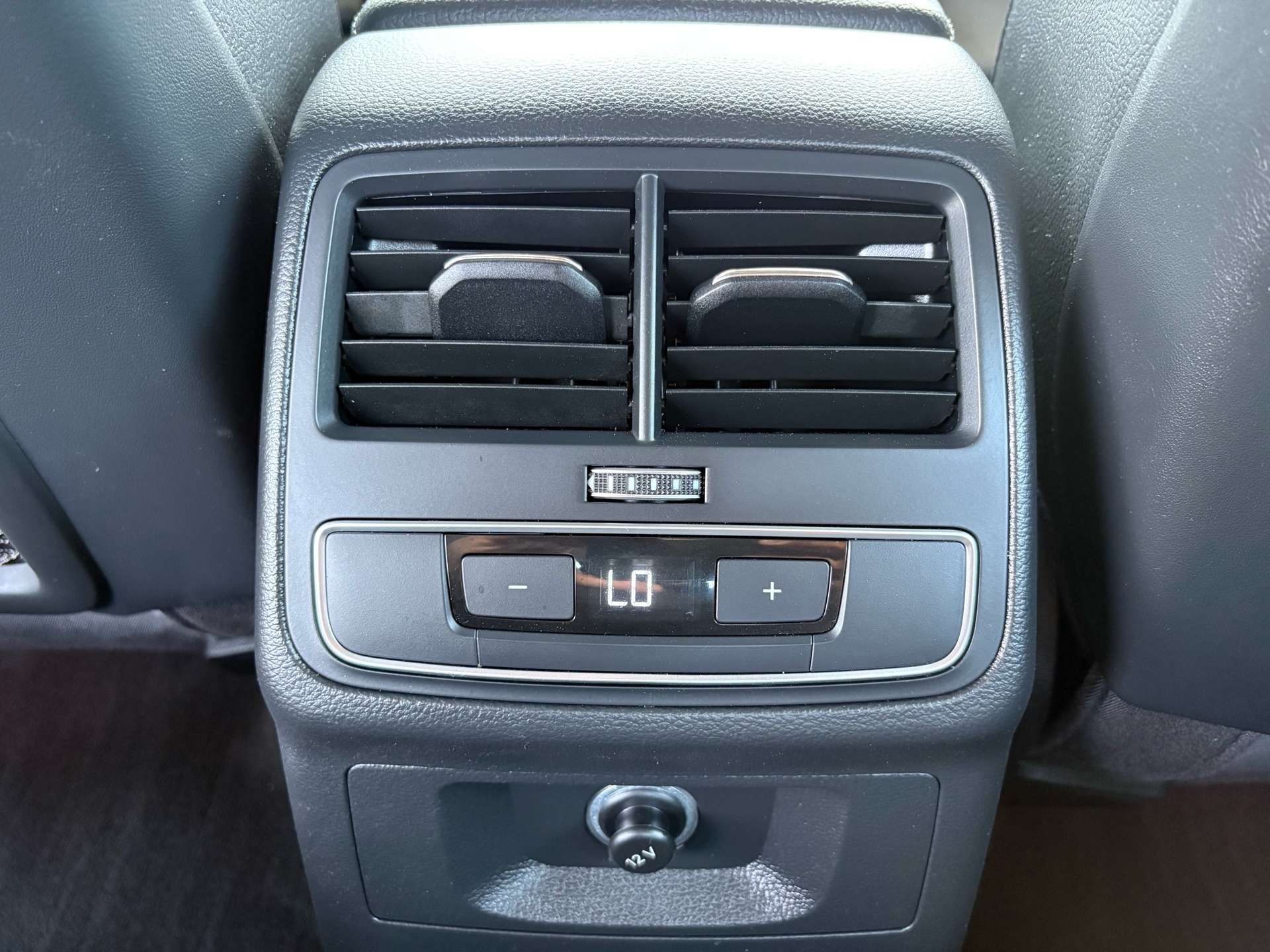 2017 Audi A4 Technik quattro I ACCIDENT FREE I CERTIFIED thumb 18