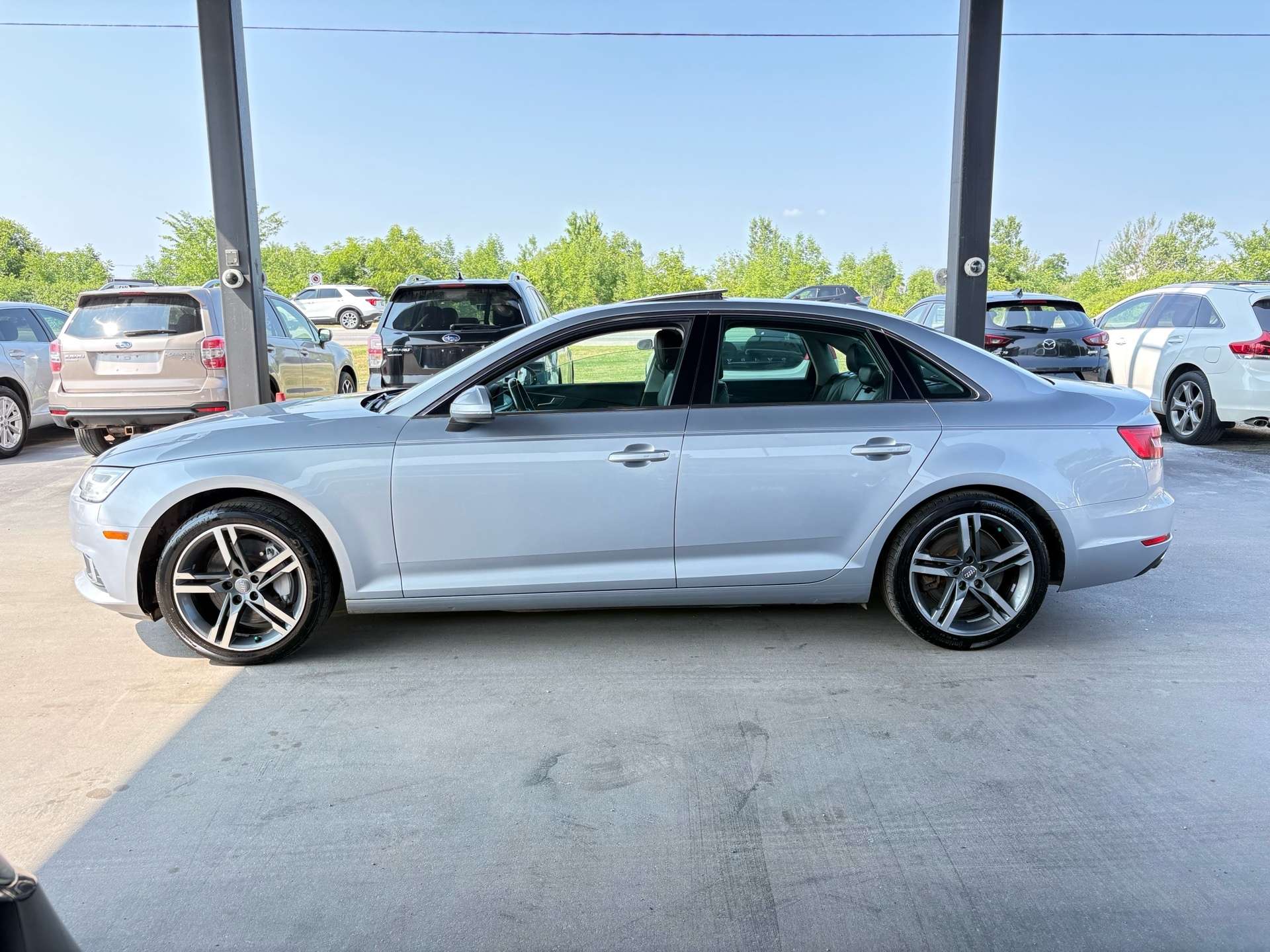 2017 Audi A4 Technik quattro I ACCIDENT FREE I CERTIFIED thumb 7
