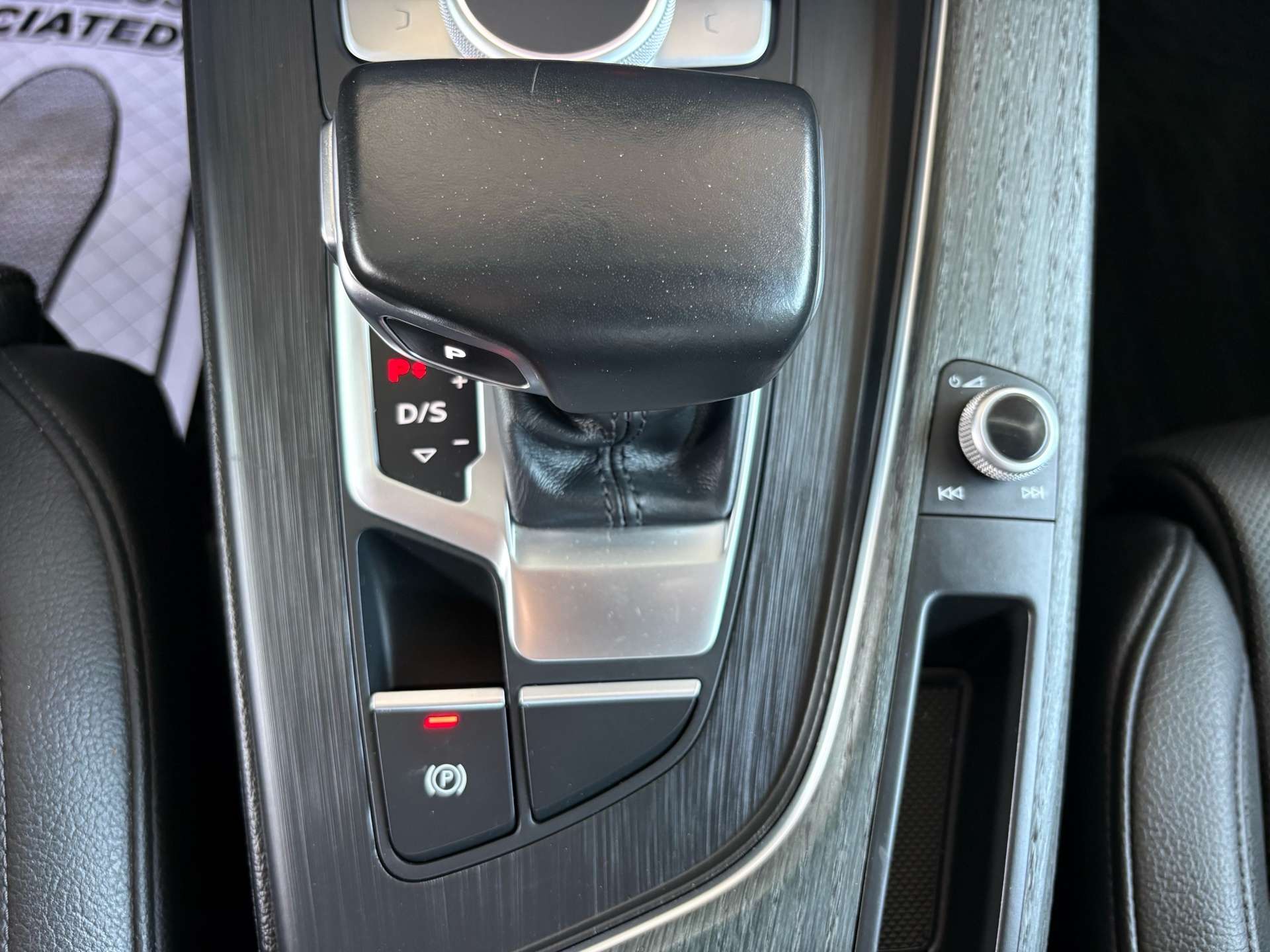 2017 Audi A4 Technik quattro I ACCIDENT FREE I CERTIFIED thumb 31