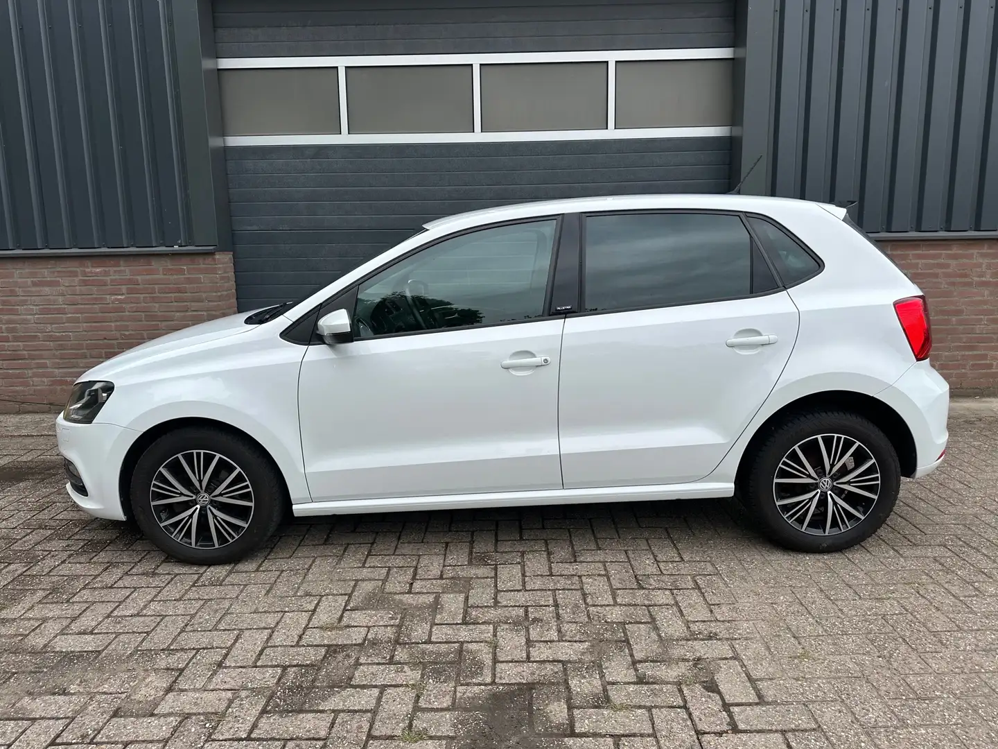 Volkswagen Polo 1.0 ALLSTAR Cruise control Climate control Wit - 2