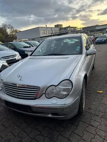 Mercedes-Benz C 320 AVANTGARDE