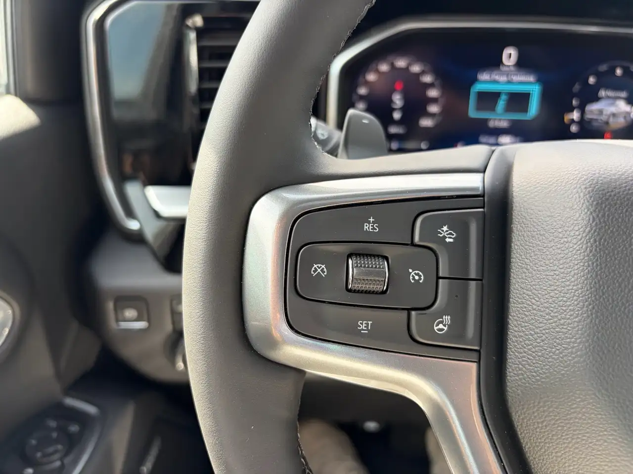 Chevrolet Silverado 1500 снимка Chevrolet Silverado 1500