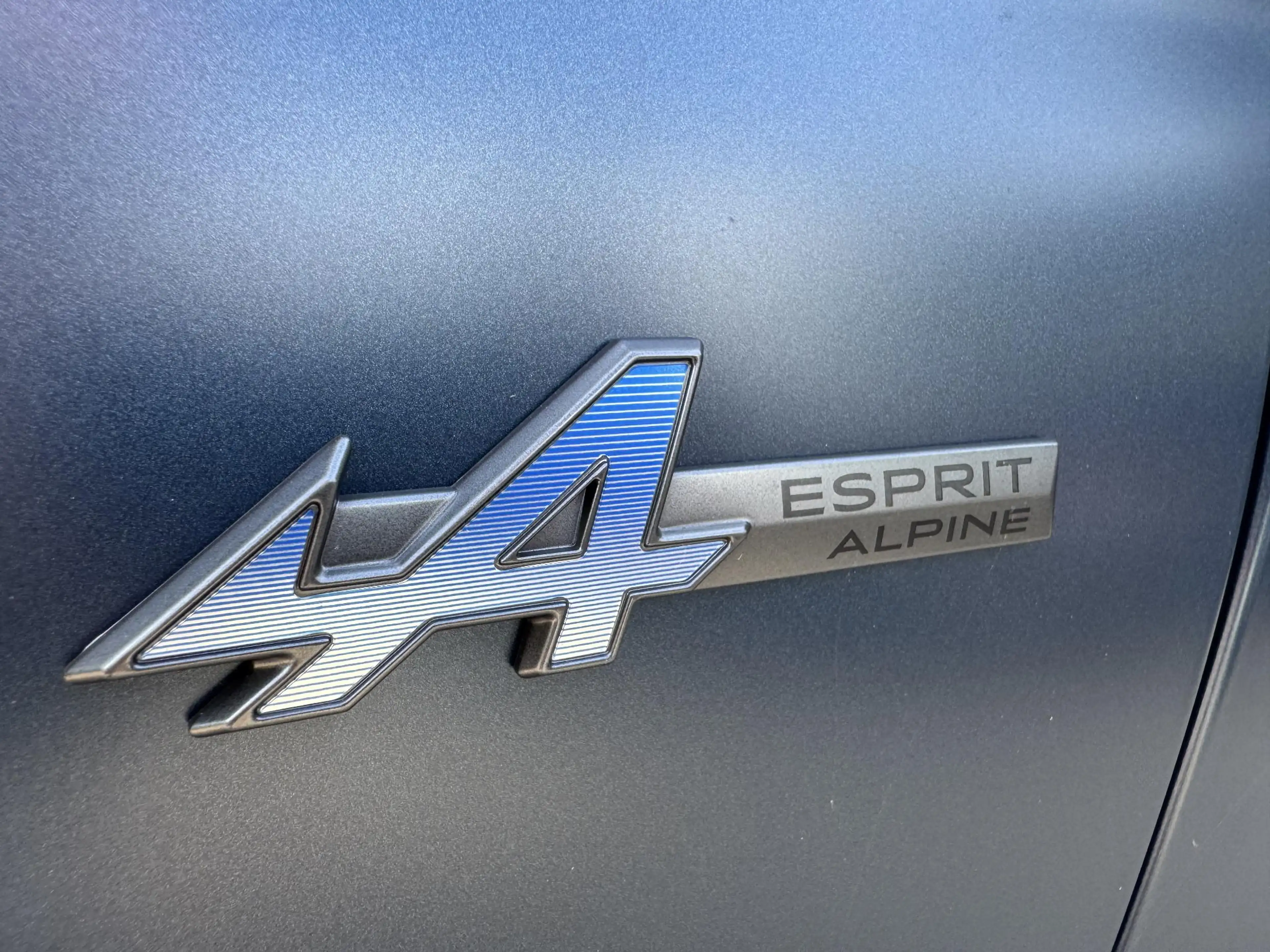 Renault Austral 1.2 E-Tech full hybrid 200 esprit Alpine — photo 11
