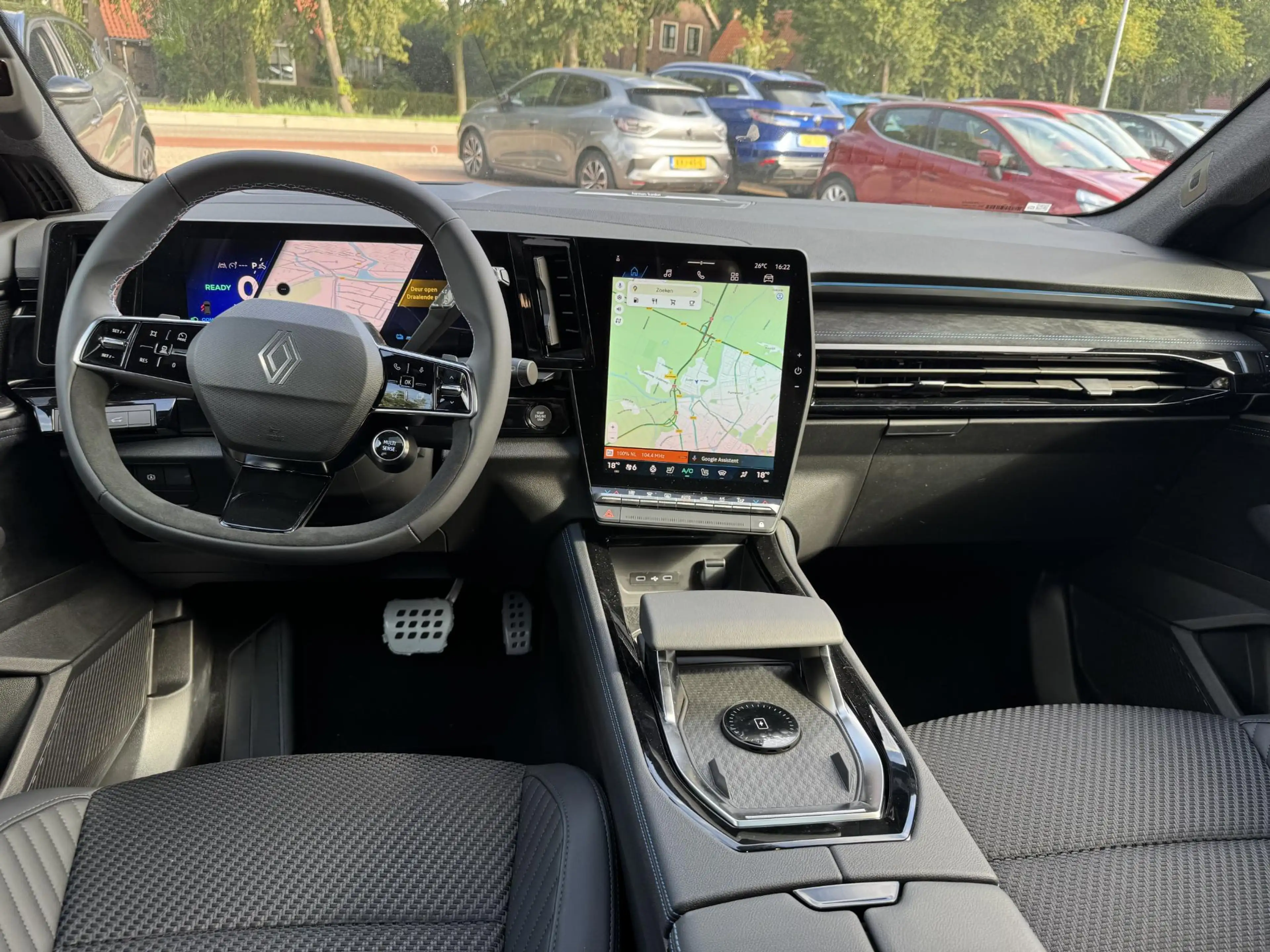 Renault Austral 1.2 E-Tech full hybrid 200 esprit Alpine — photo 16