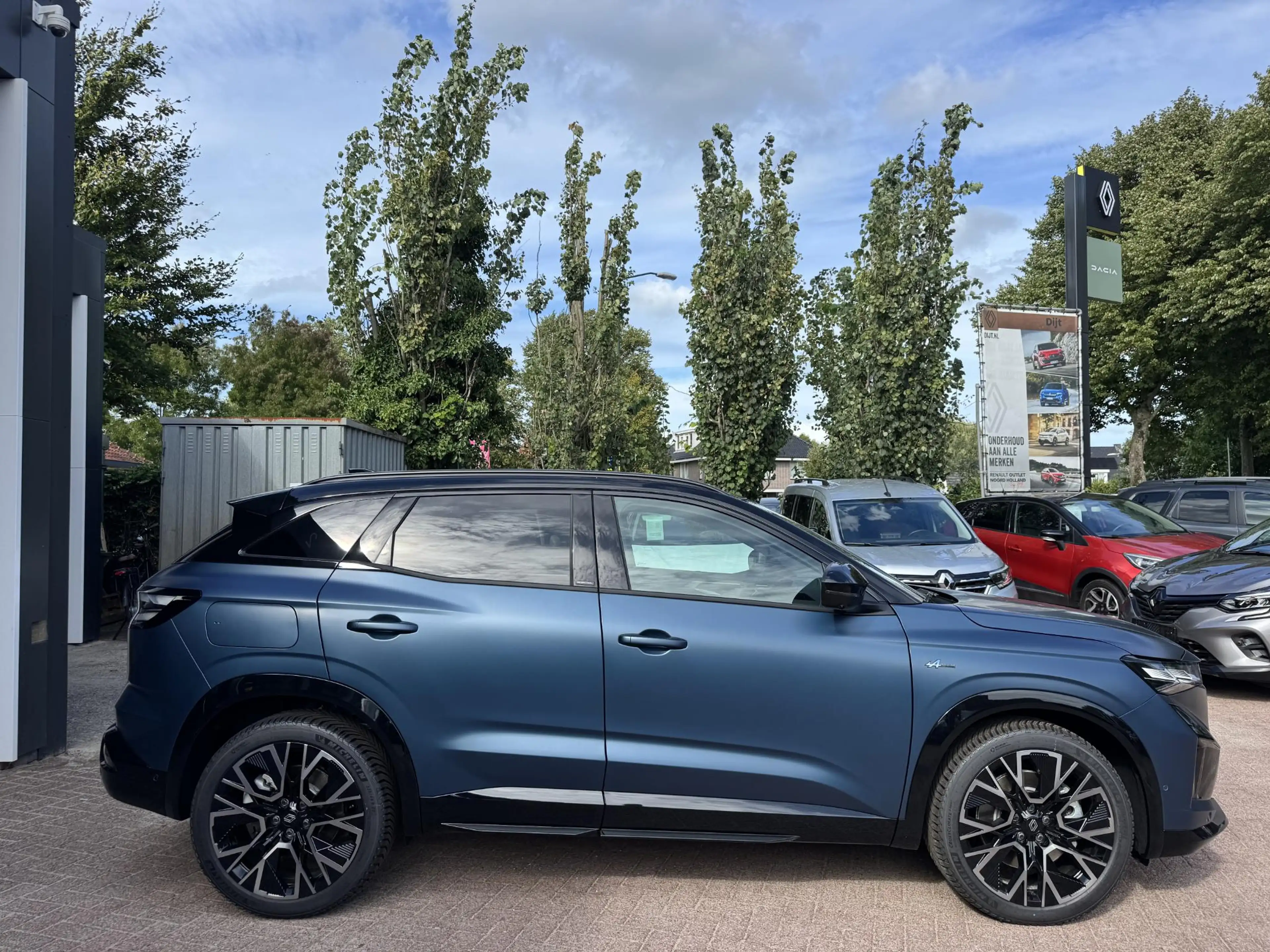 Renault Austral 1.2 E-Tech full hybrid 200 esprit Alpine — photo 4