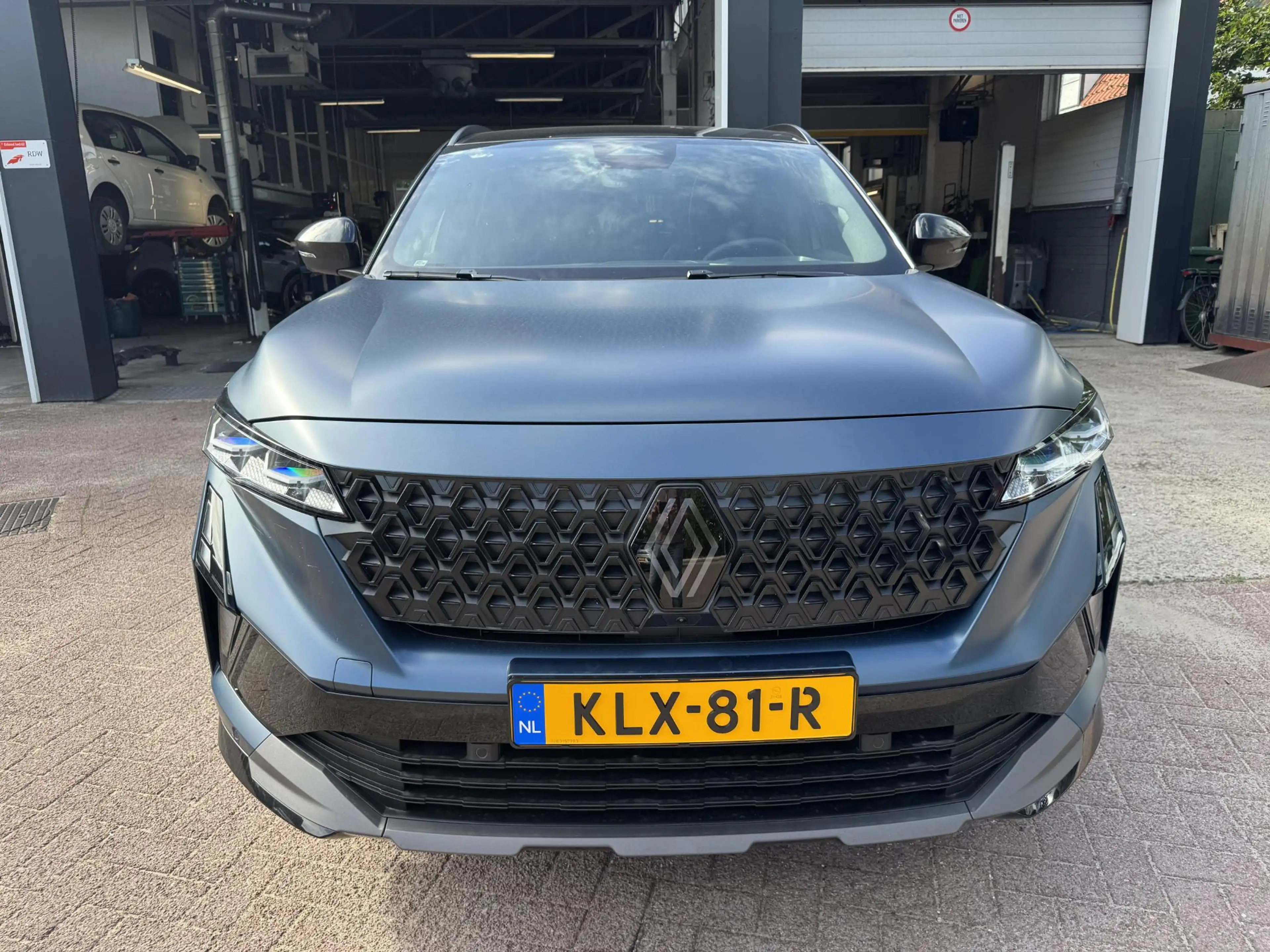 Renault Austral 1.2 E-Tech full hybrid 200 esprit Alpine — photo 2