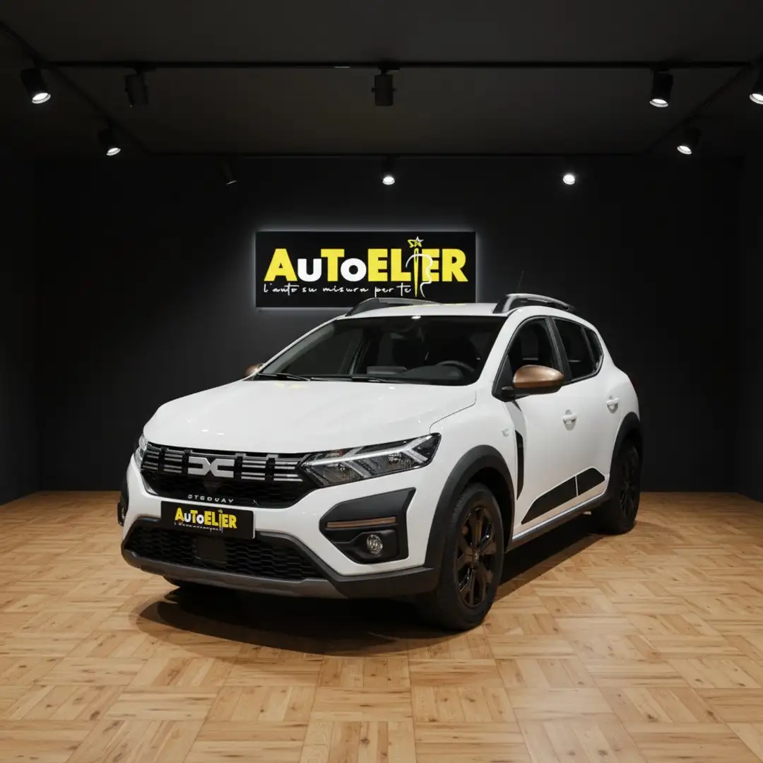 Dacia Sandero Sandero Stepway 1.0 tce Extreme Eco-g 100cv Bianco - 1