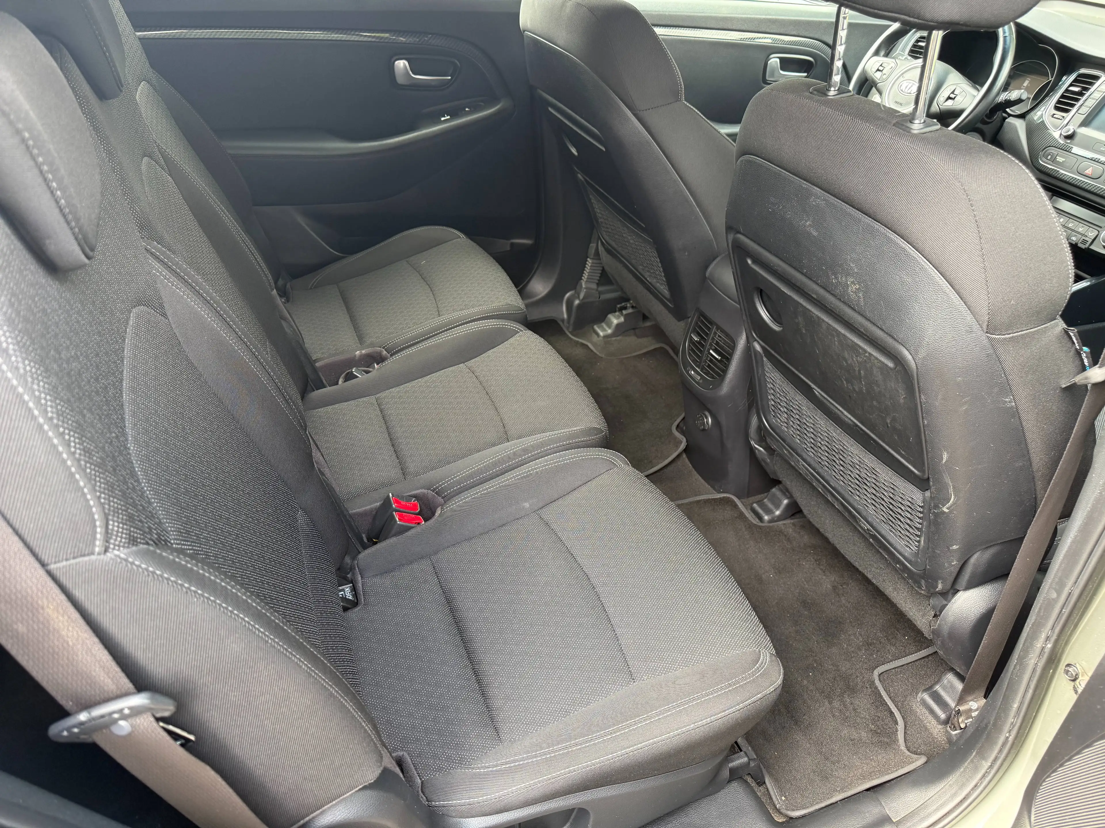 Kia Carens Carens Diesel 1.7 CRDi 141 ISG Spirit.7Sitzer — photo 4