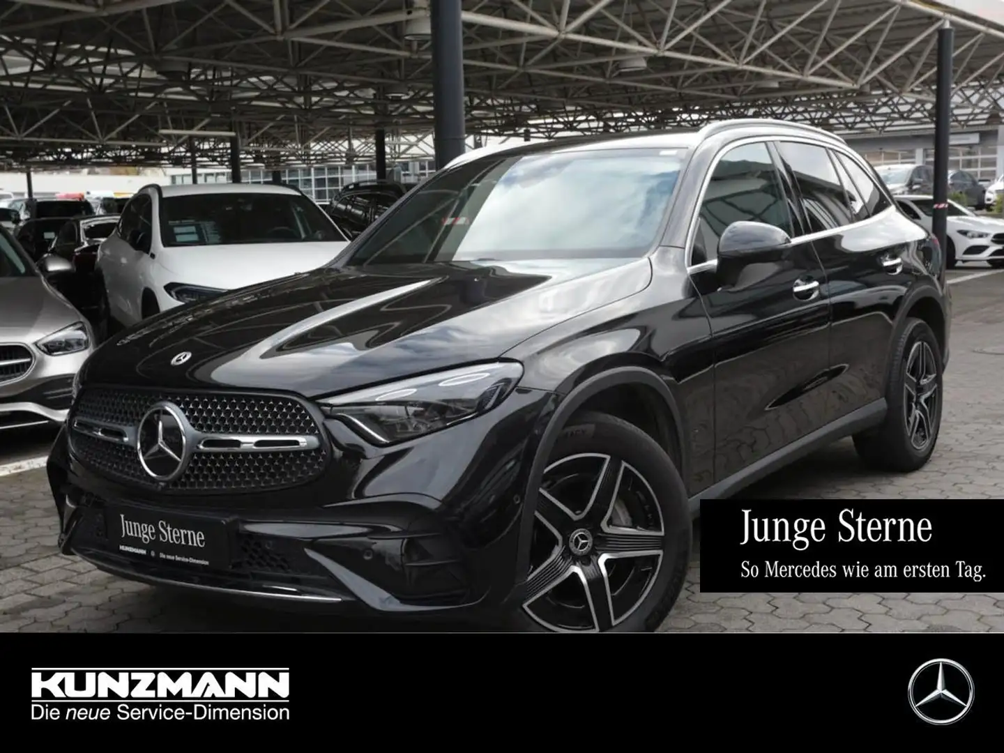 Mercedes-Benz GLC 220 d 4M AMG MBUX Navi Distronic 360° Schwarz - 1