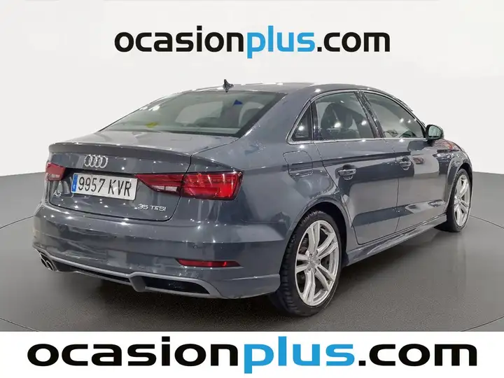 Audi A3 Sedán 1.5 35 TFSI S line 6 vel. 2019, foto 4