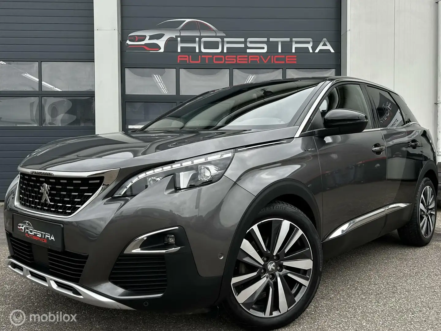 Peugeot 3008 1.2 PureTech GT Line Camera Carplay Focal Two-Tone Grijs - 1