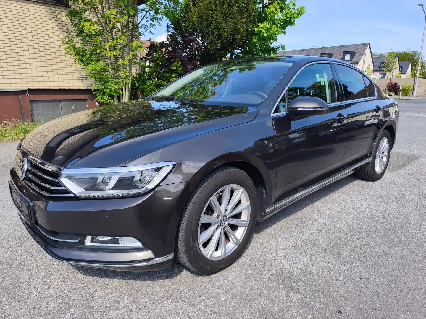 Volkswagen Passat Highline BMT/Start-Stopp 2 Hand Hnědá - 2