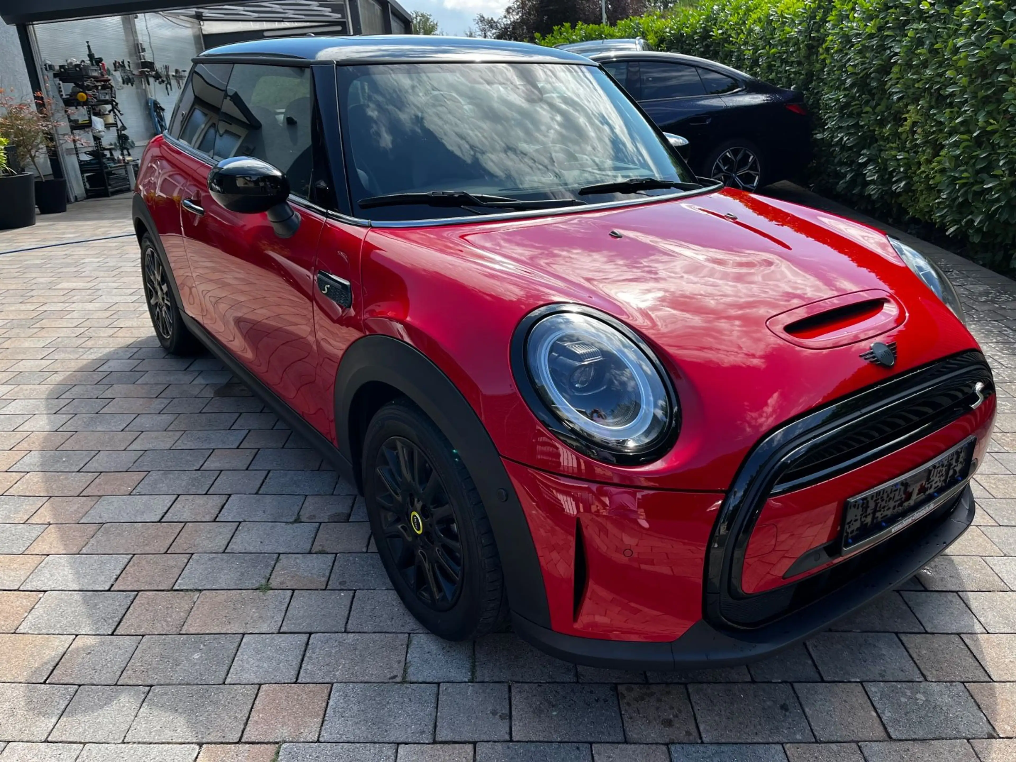 MINI Cooper SE Pano HUD Navi LED KAM DAB H/K Kom