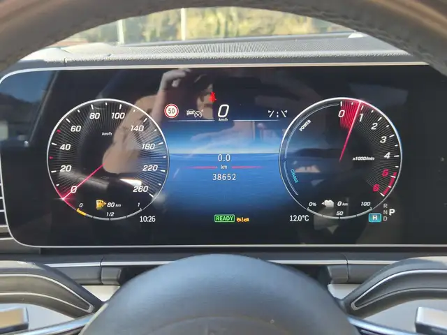 Mercedes-Benz Gle Class view 14