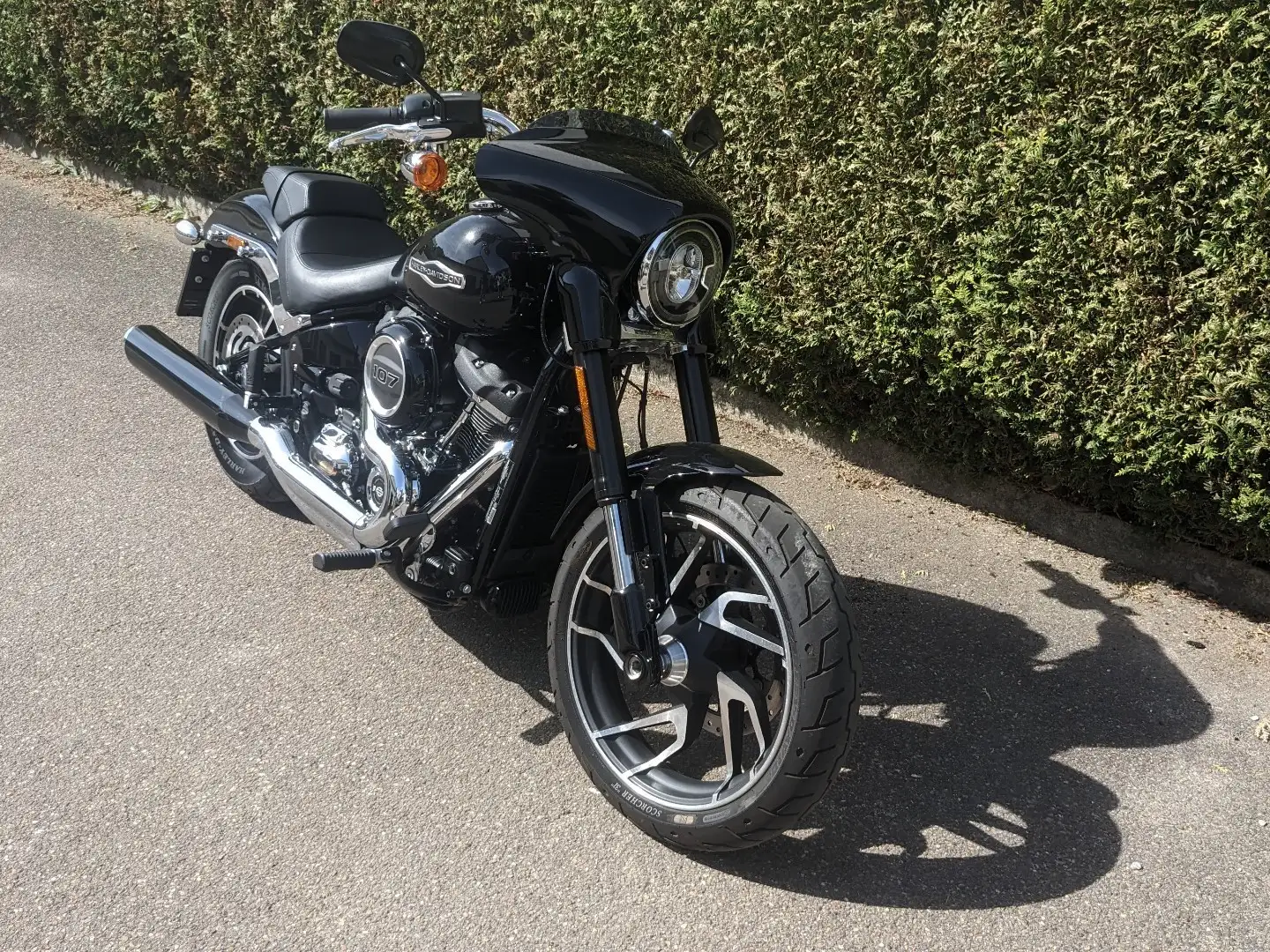 Harley-Davidson Sport Glide Negru - 2