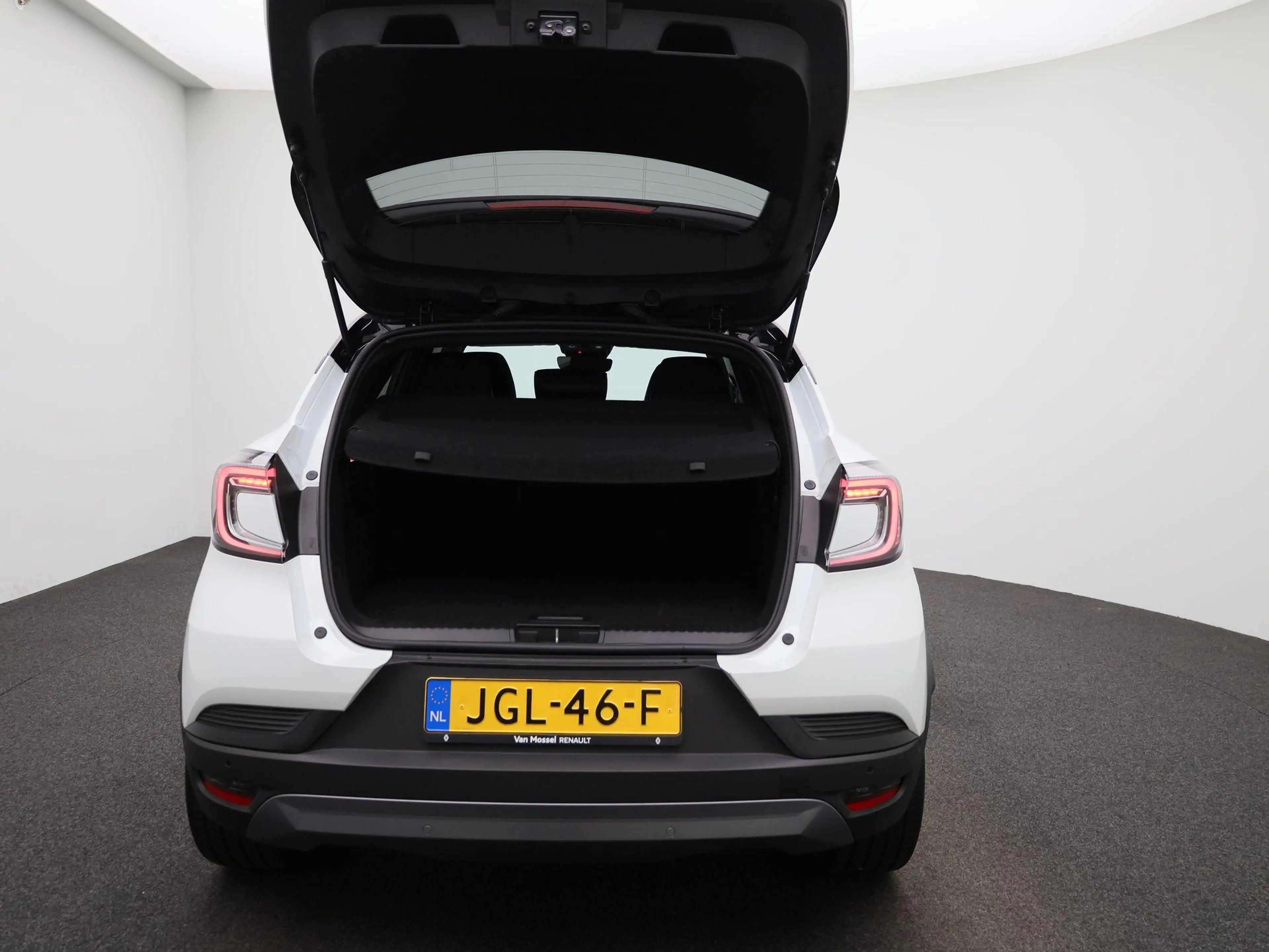 Renault Captur 1.8 E-Tech Full Hybrid Esprit Alpine 160PK | Schui — photo 11