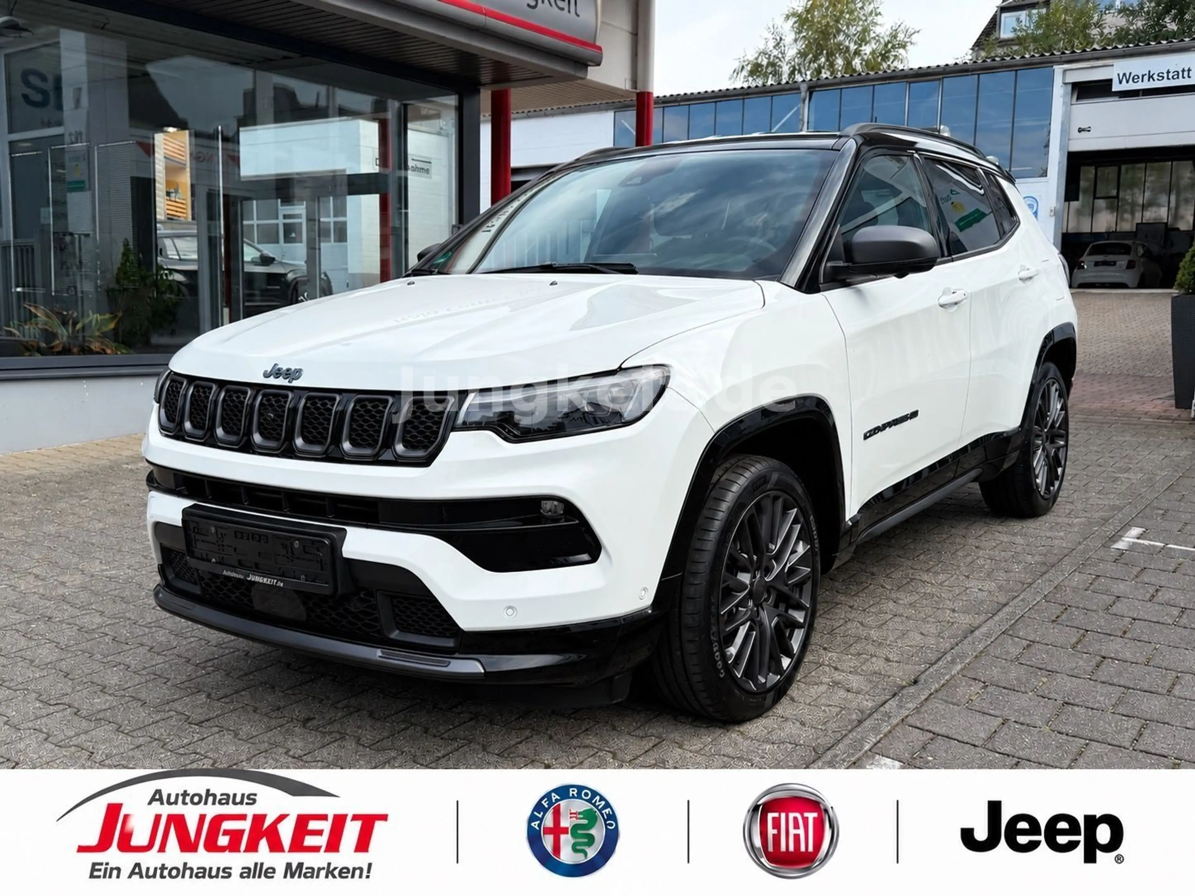 Jeep Compass 80th Anniversary Plug-In Hybrid 4WD