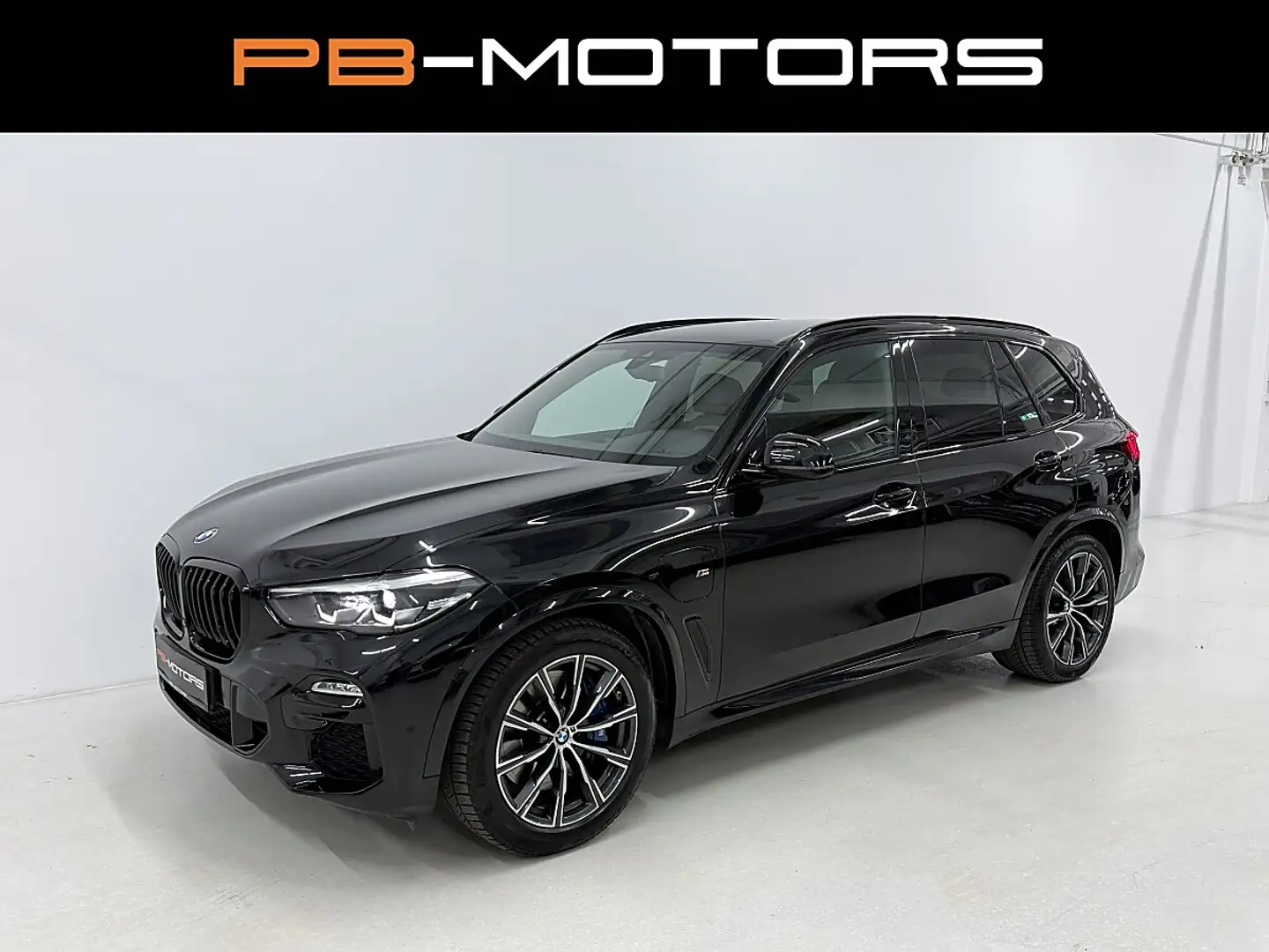 BMW X5 xDrive45e M Sportpaket Luft LED ACC AHK RFK Schwarz - 1