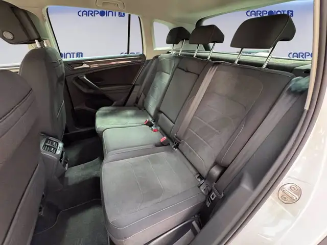 Volkswagen Tiguan view 15