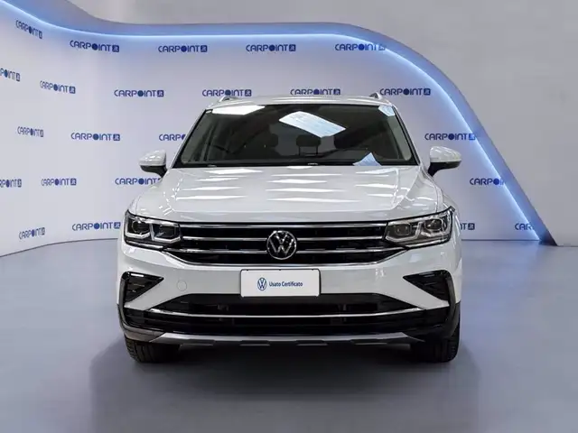 Volkswagen Tiguan view 10