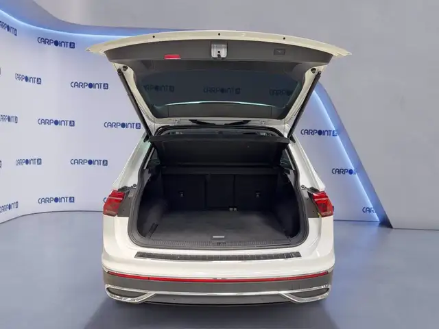 Volkswagen Tiguan view 20