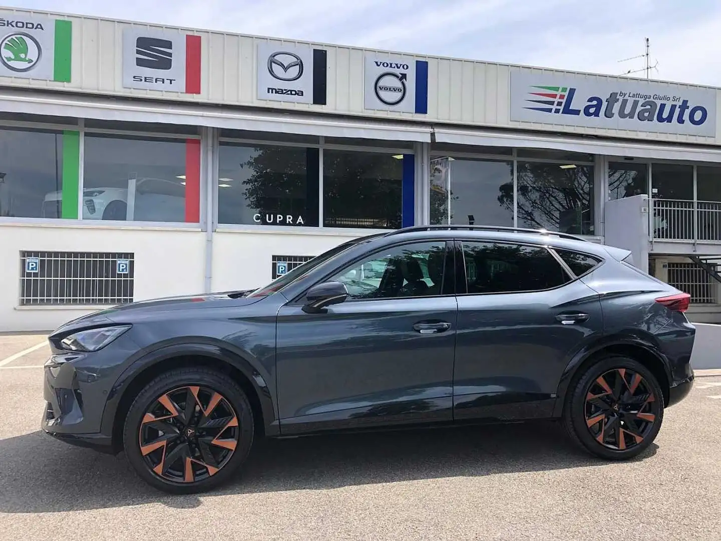 CUPRA Formentor 1.5 Hybrid DSG Grey - 1