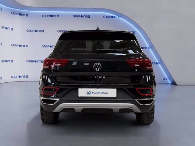 Volkswagen T-Roc view 5