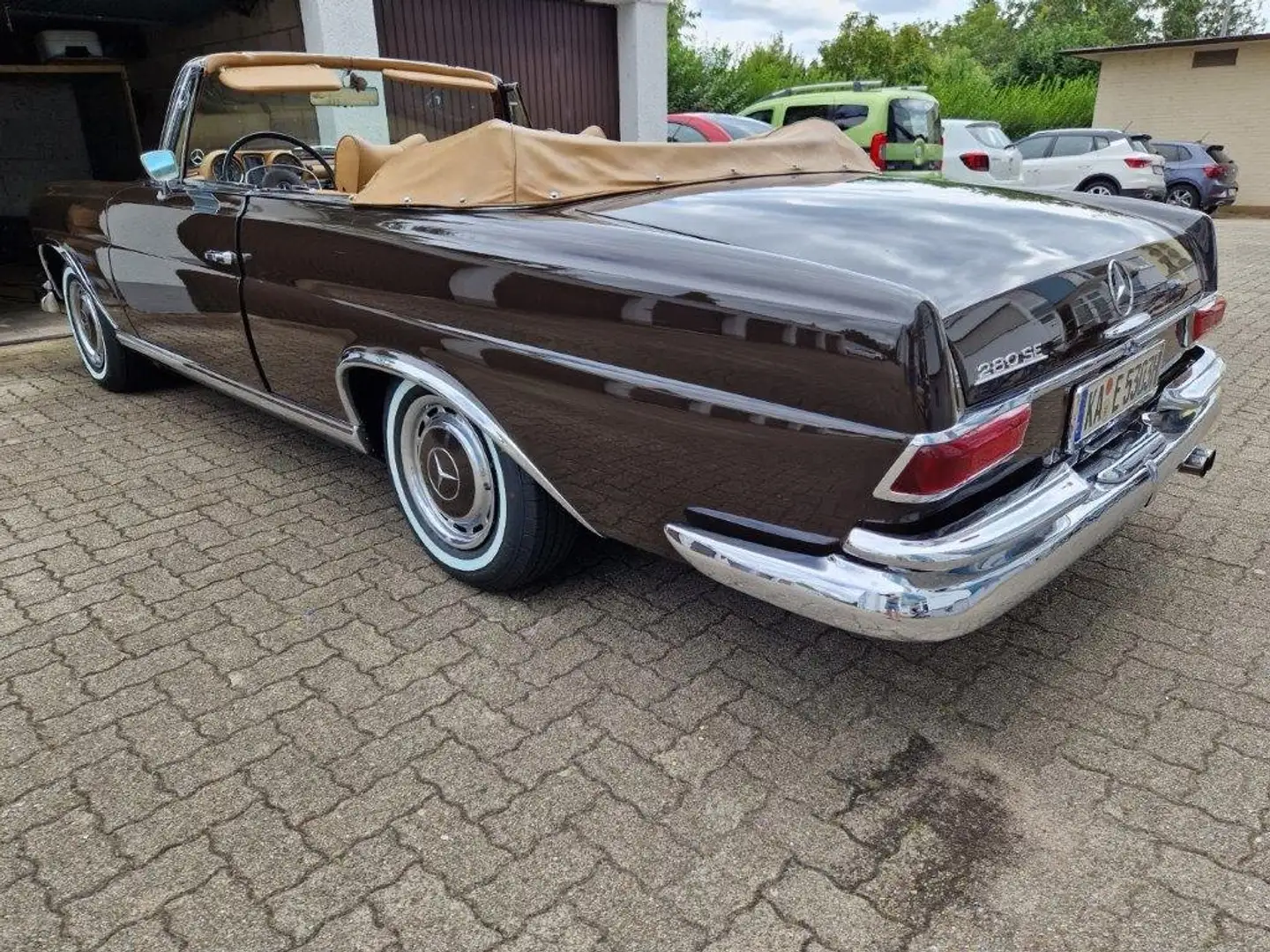 Mercedes-Benz 280 W111  280SE Kahverengi - 2