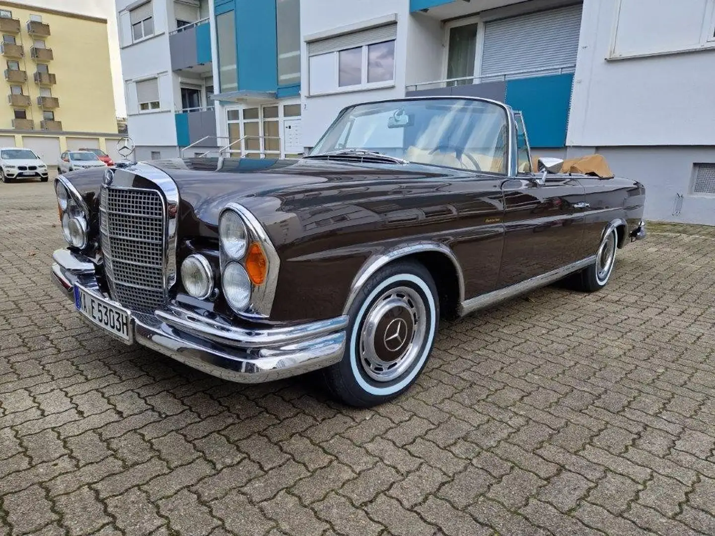 Mercedes-Benz 280 W111  280SE Kahverengi - 1