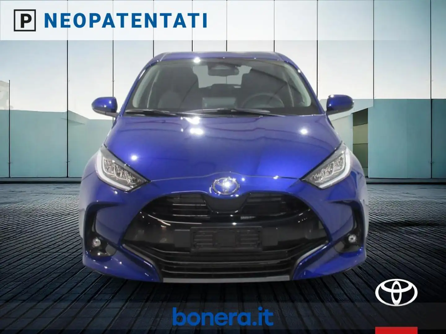 Toyota Yaris 1.5 hybrid Trend Blu/Azzurro - 2