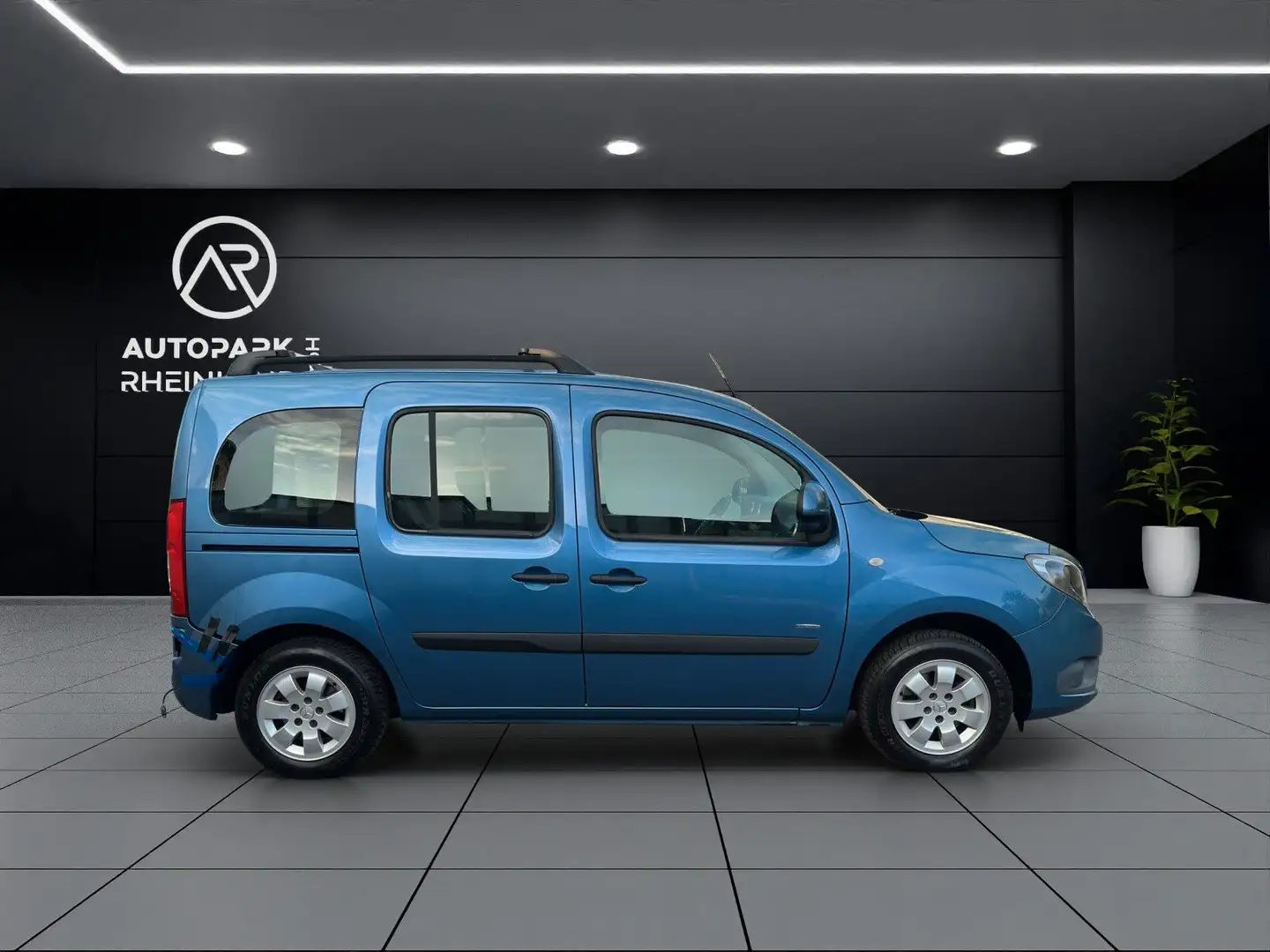 Mercedes-Benz Citan Kombi 111 CDI lang*KLIMA*TEMPOMAT* Blau - 2