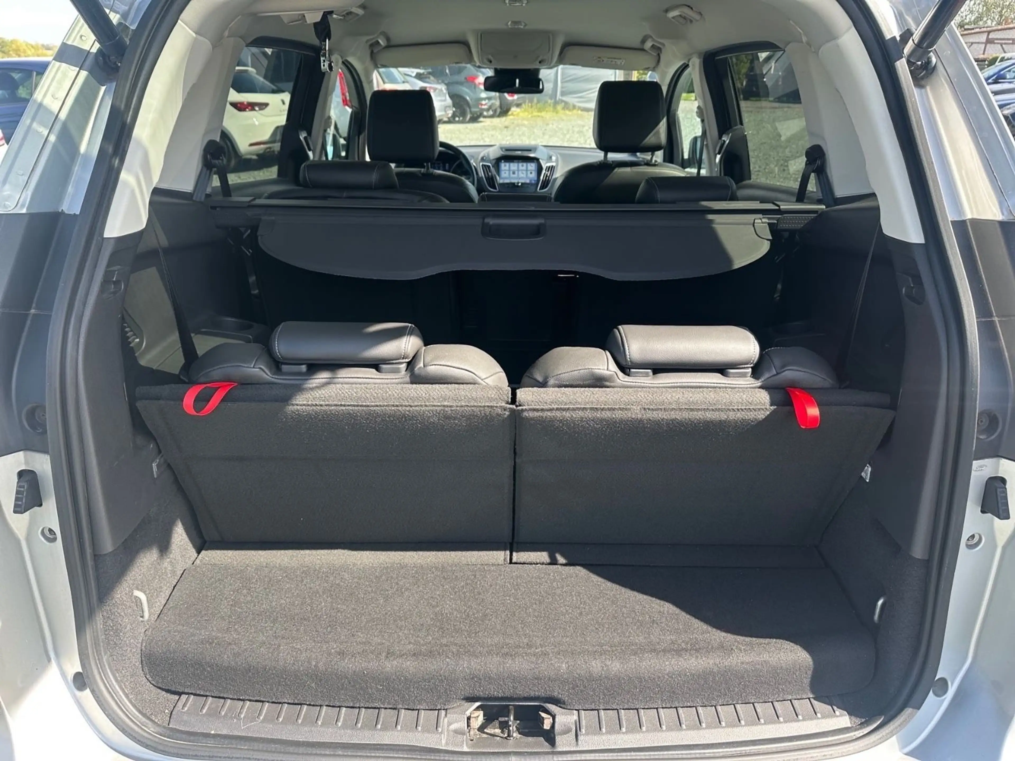 Ford Grand C-Max Titanium 1.5T Automatik Navi Xenon — photo 13