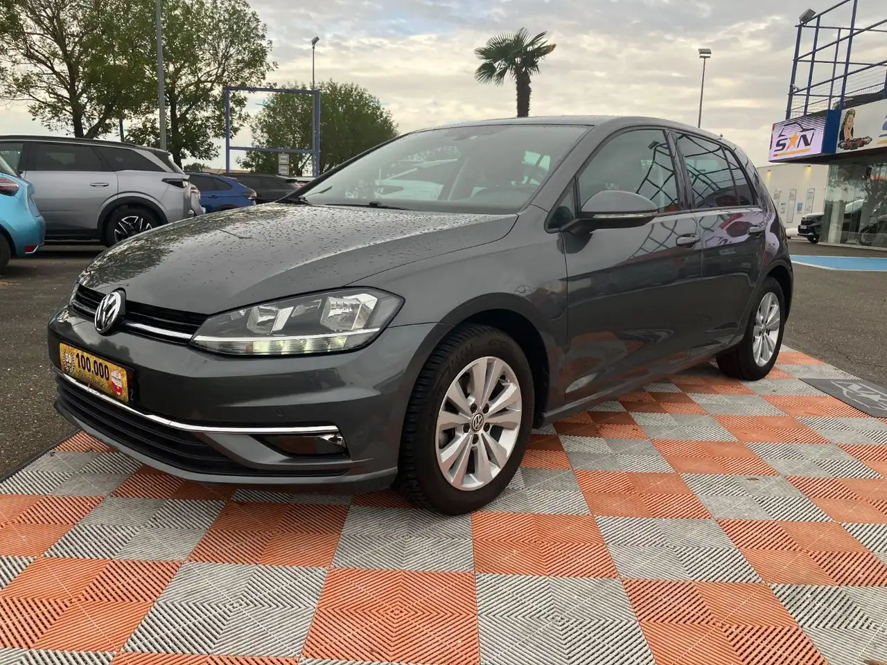 Volkswagen Golf