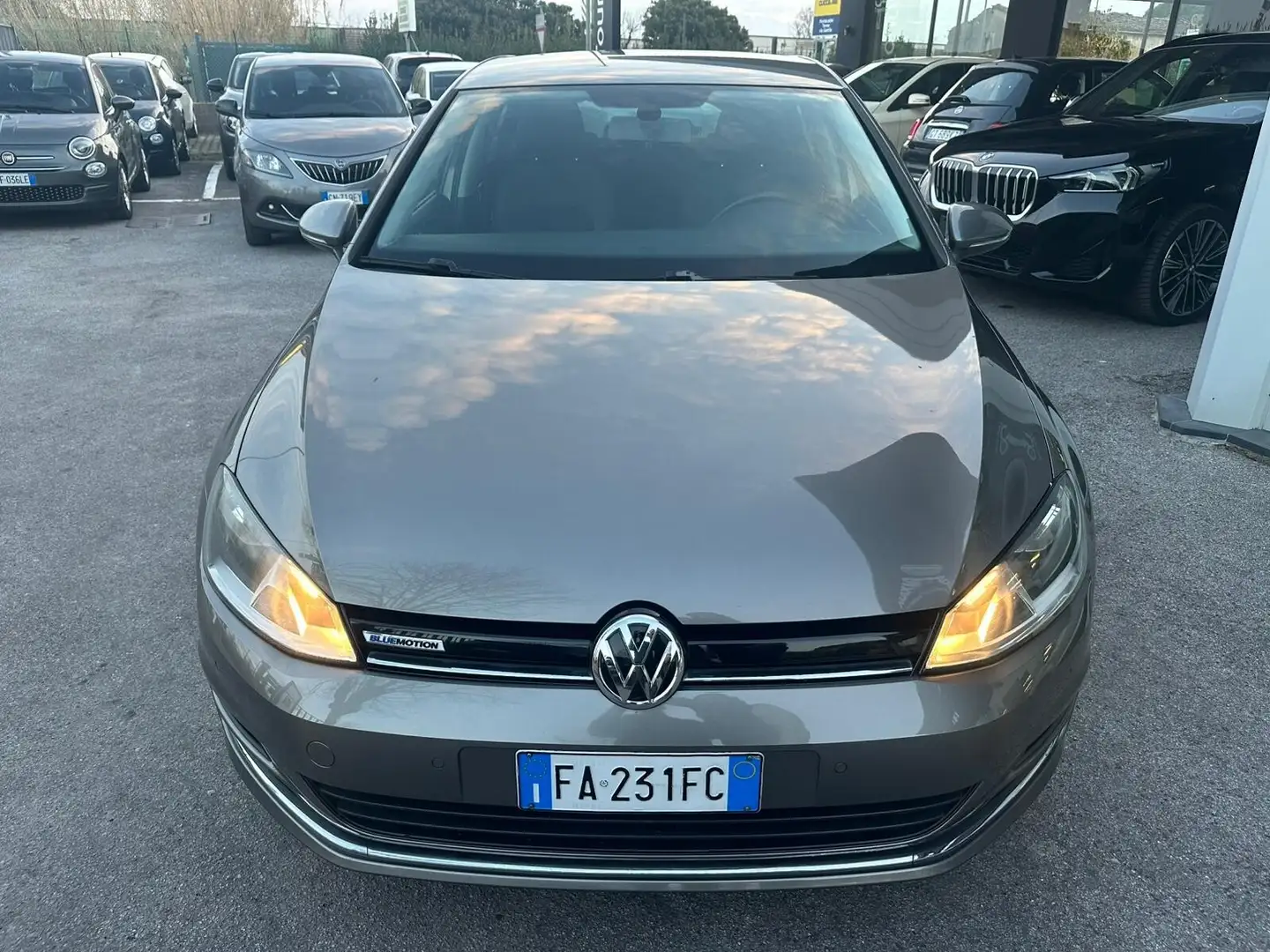 Volkswagen Golf 1.4 TGI 5p. Highline BlueMotion Grigio - 2