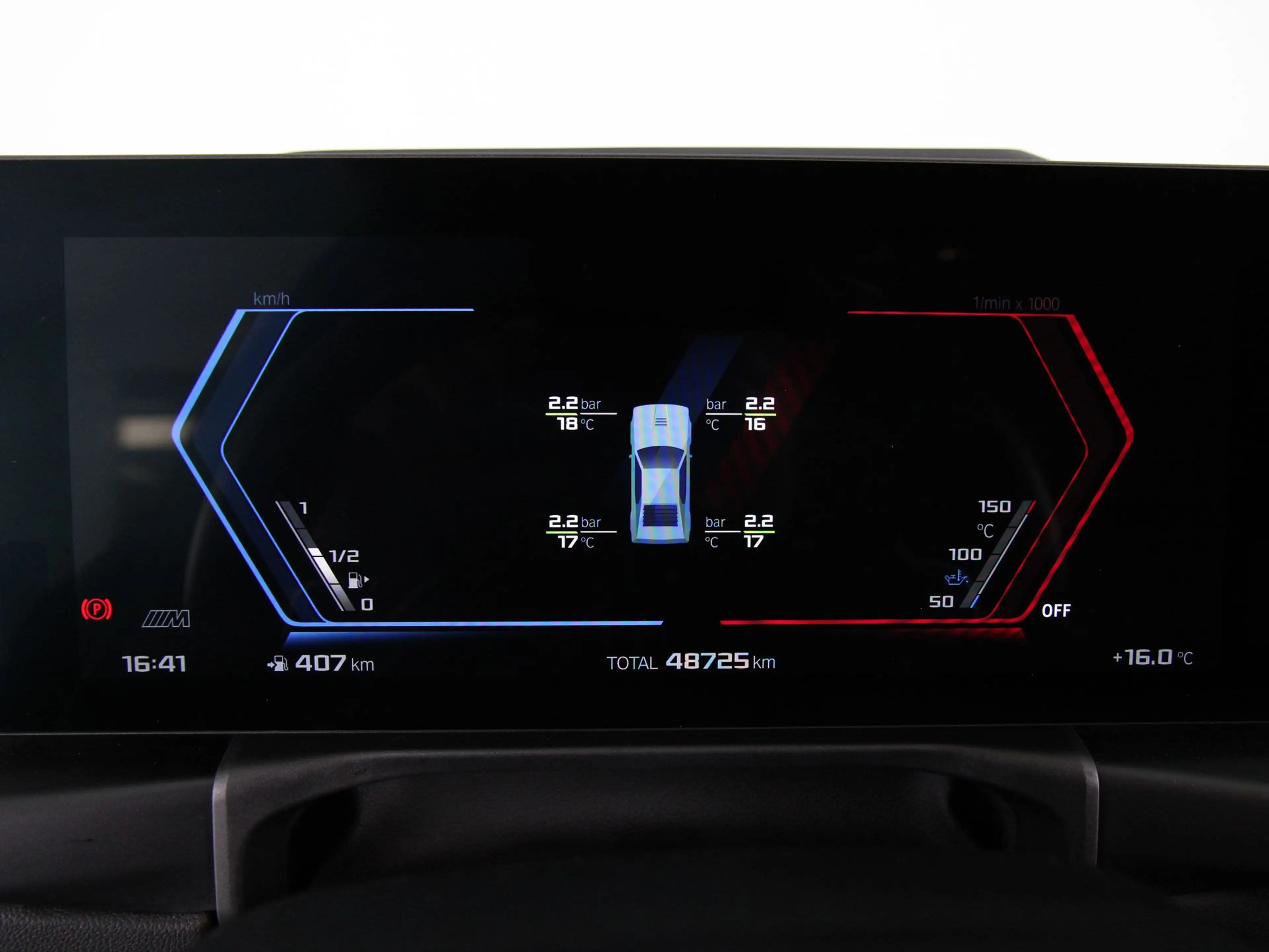 BMW M3 xDrive Competition — photo 4