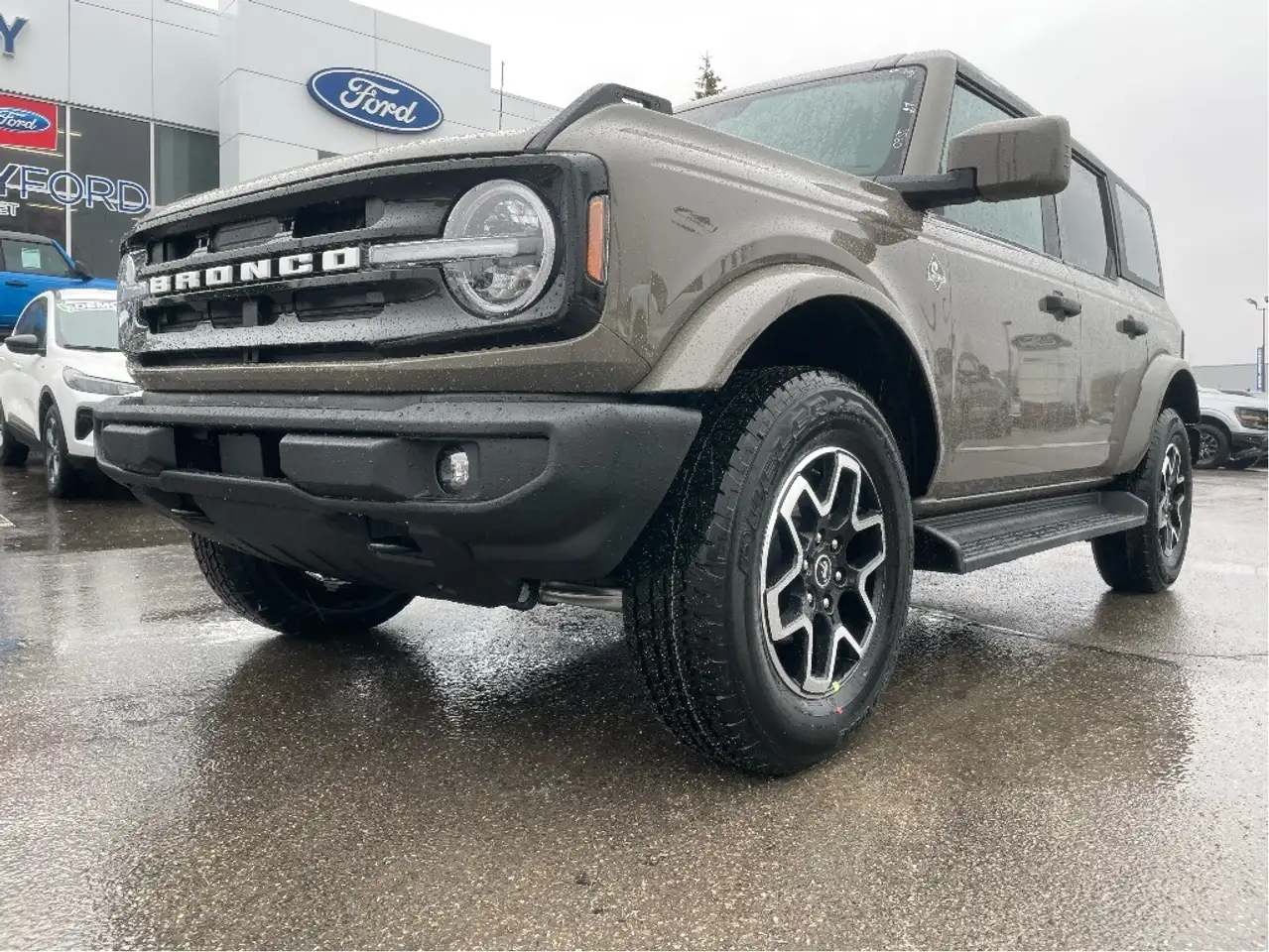 Ford Bronco снимка Ford Bronco