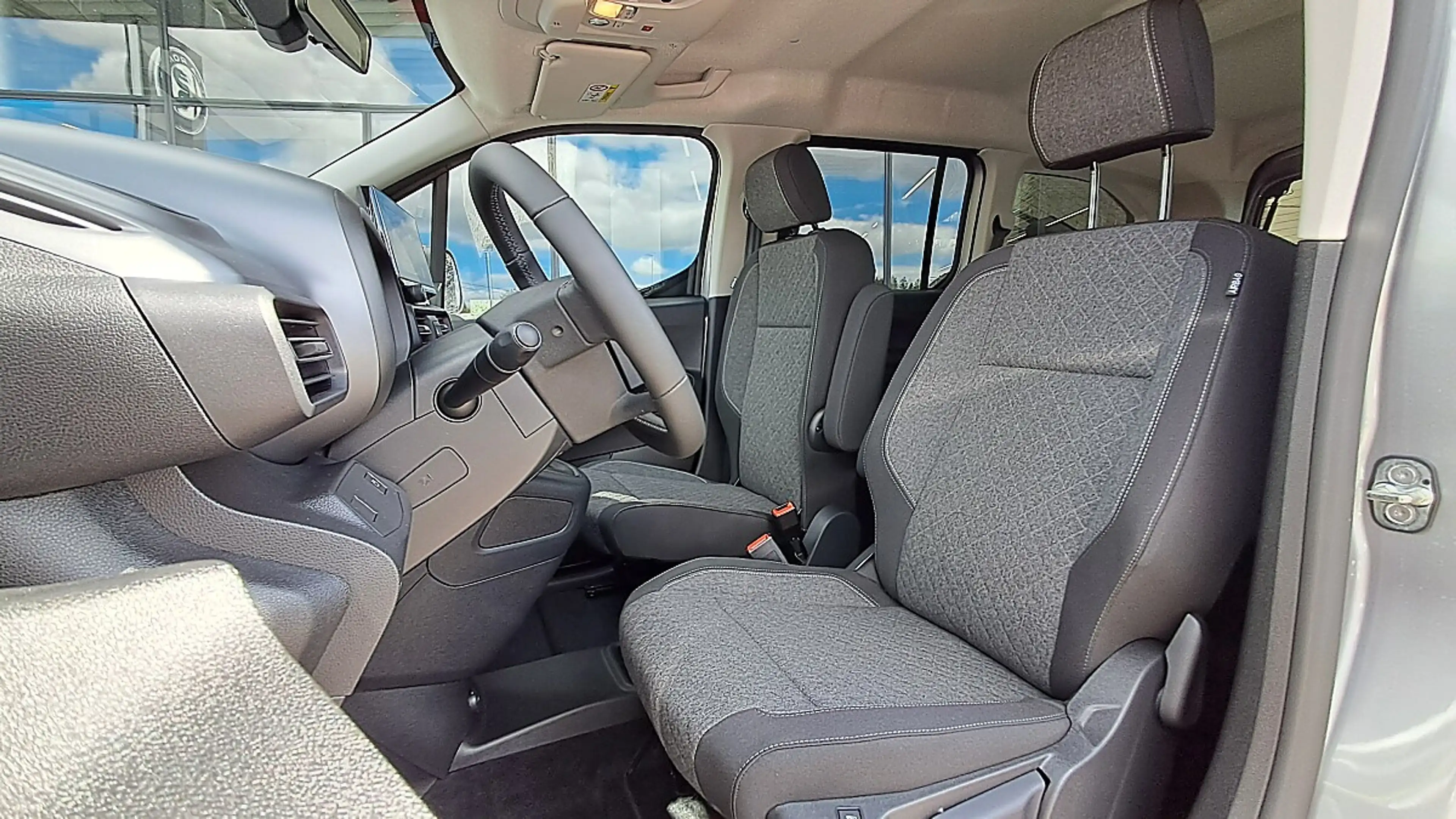 Opel Combo 1.5 Diesel XL GS — photo 12