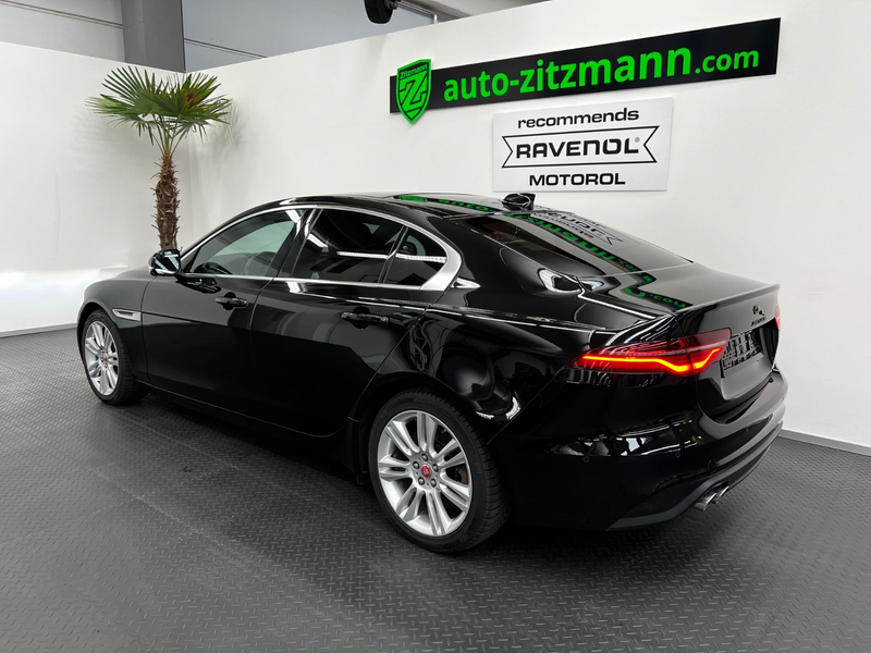 Jaguar XE S AWD 4x4 *LEDER*PANO*LED*NAVI*ACC*360°CAM* — photo 4