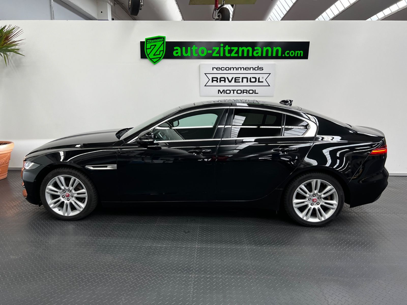 Jaguar XE S AWD 4x4 *LEDER*PANO*LED*NAVI*ACC*360°CAM* — photo 6