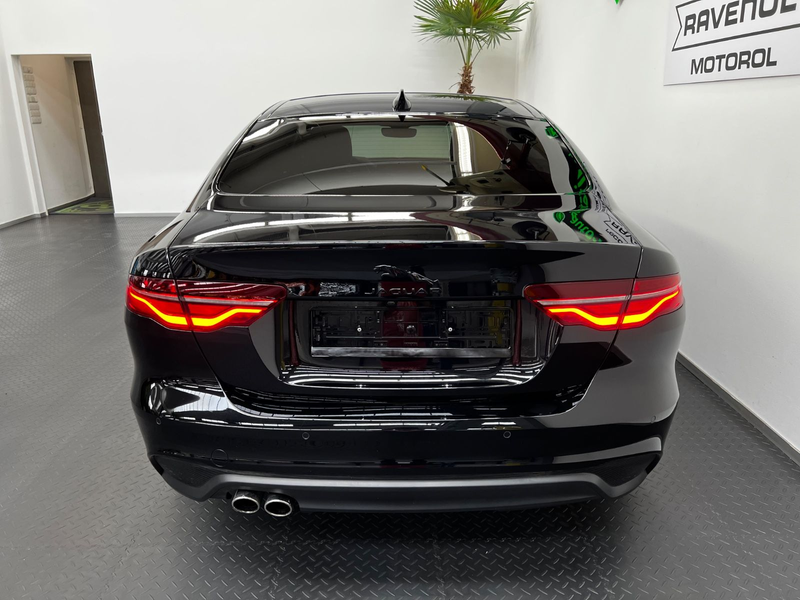 Jaguar XE S AWD 4x4 *LEDER*PANO*LED*NAVI*ACC*360°CAM* — photo 7