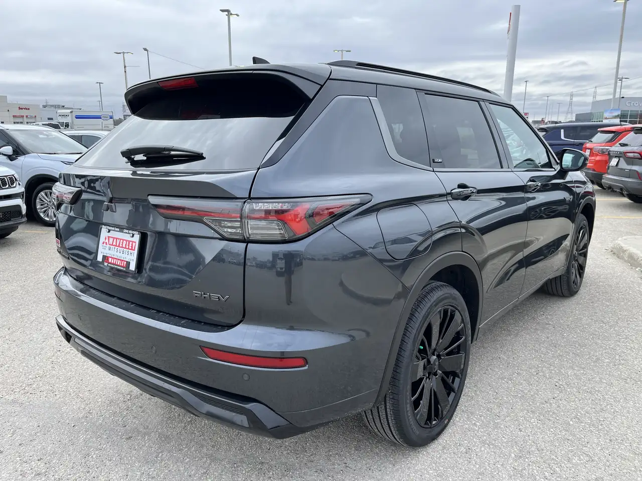 Mitsubishi Outlander снимка Mitsubishi Outlander